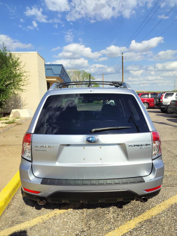 2013 Subaru Forester Image 40