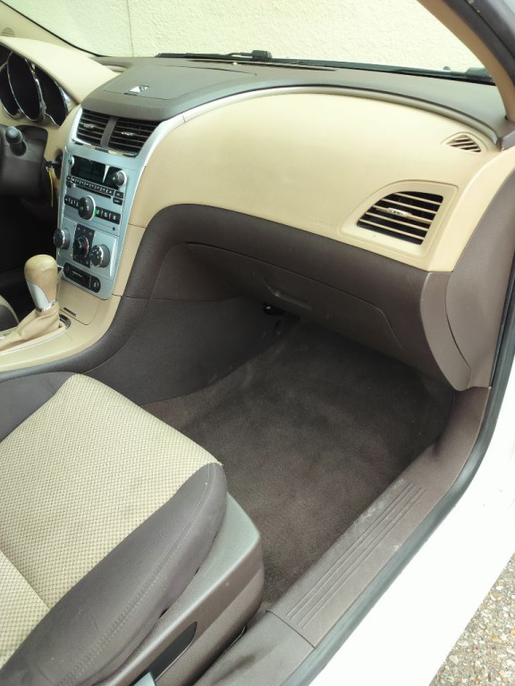 2012 Chevrolet Malibu Image 34