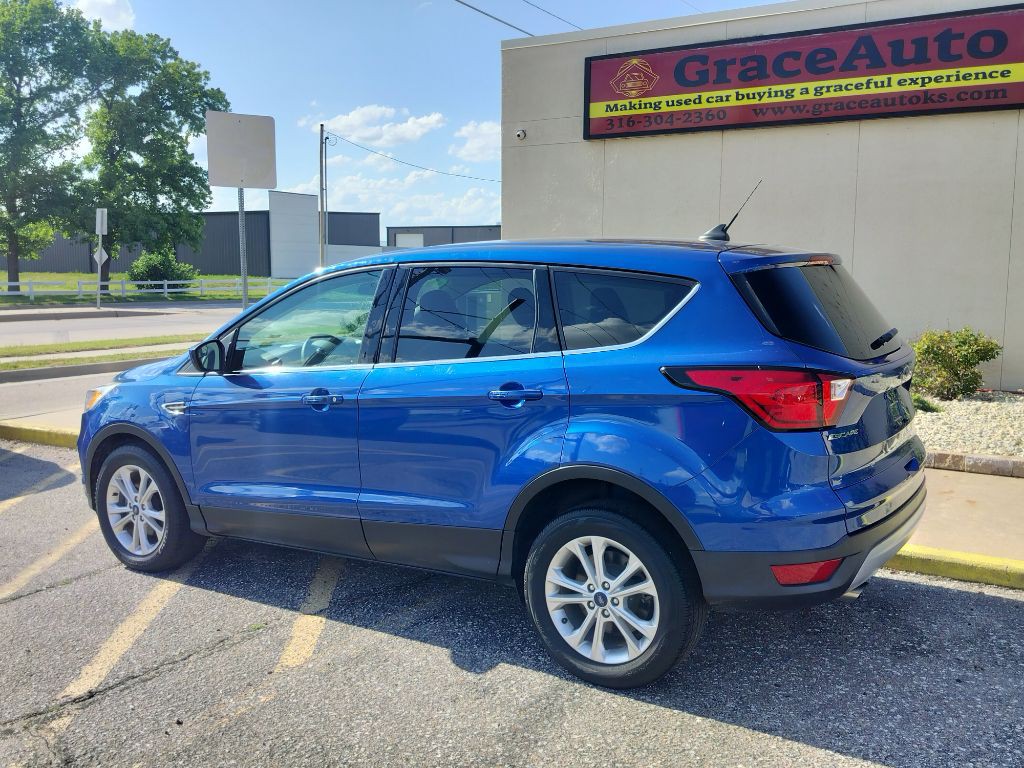 2019 Ford Escape Image 3