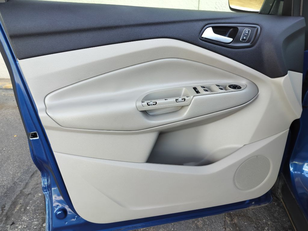 2019 Ford Escape Image 24