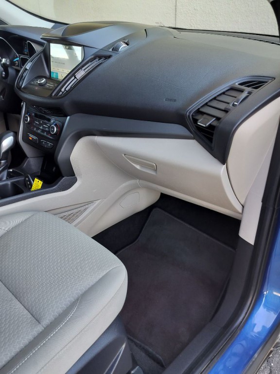 2019 Ford Escape Image 40