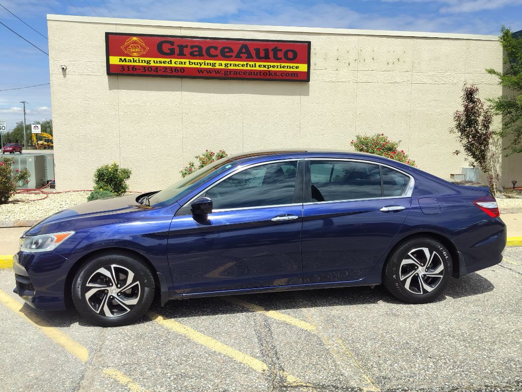 2017 Honda Accord Image 6