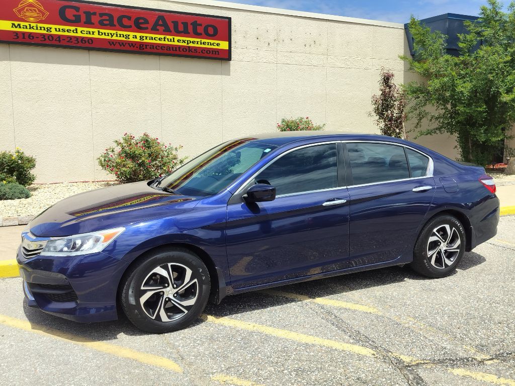 2017 Honda Accord Image 7
