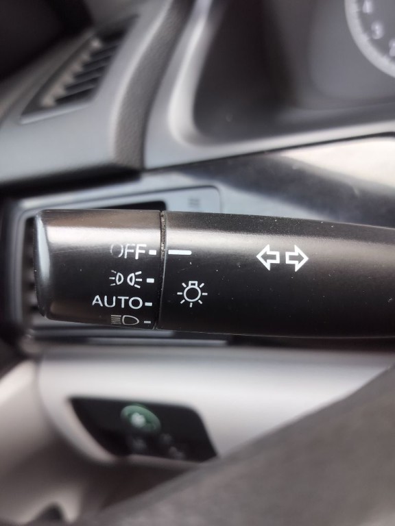 2017 Honda Accord Image 13