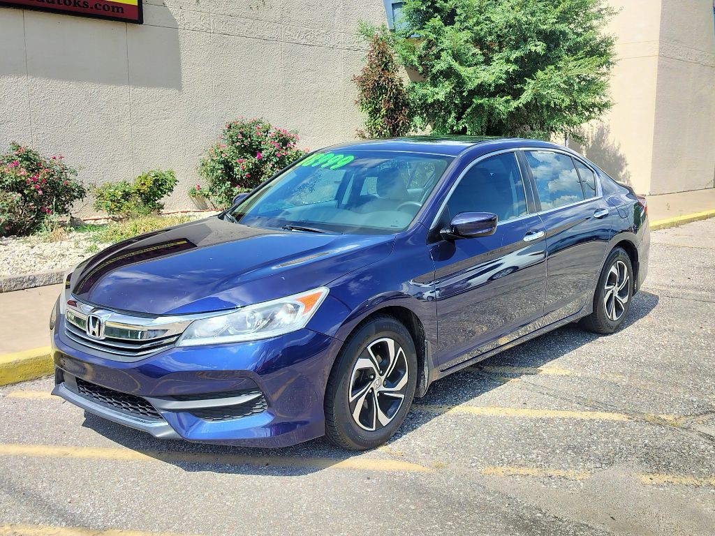 2017 Honda Accord Image 8
