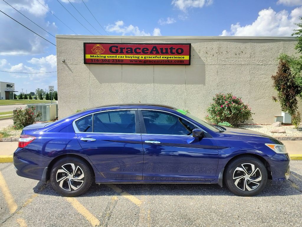 2017 Honda Accord Image 25
