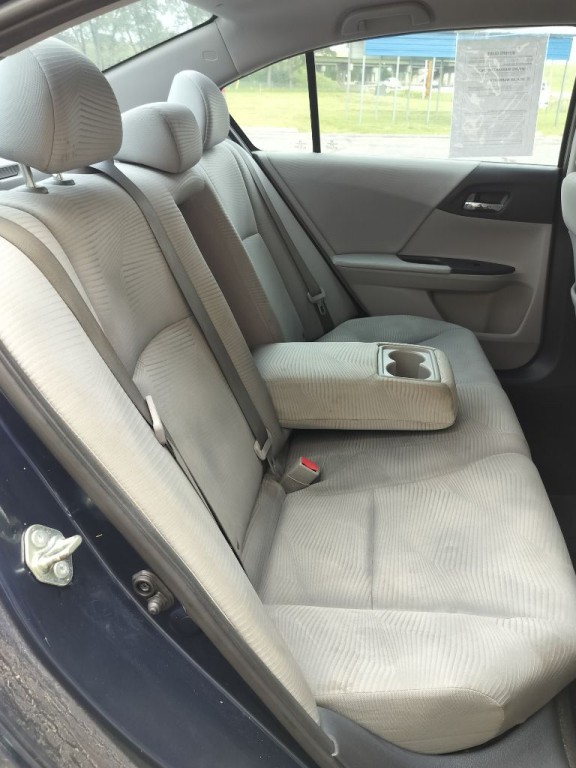 2017 Honda Accord Image 36