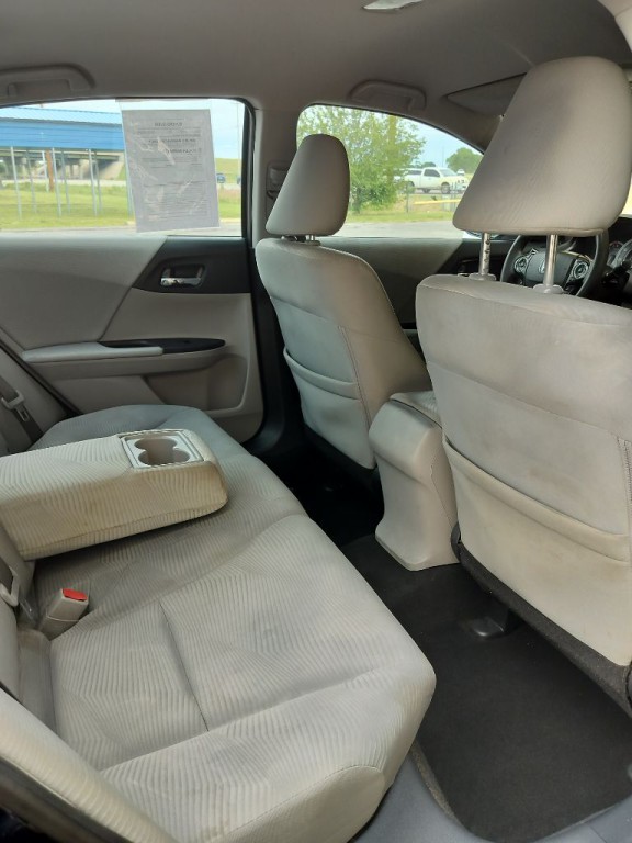2017 Honda Accord Image 37