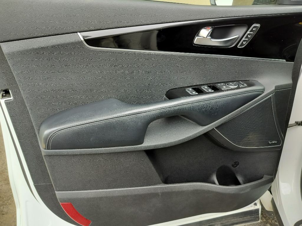 2016 Kia Sorento Image 10