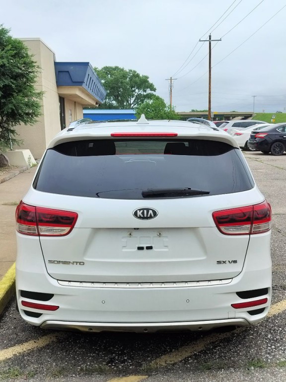 2016 Kia Sorento Image 22