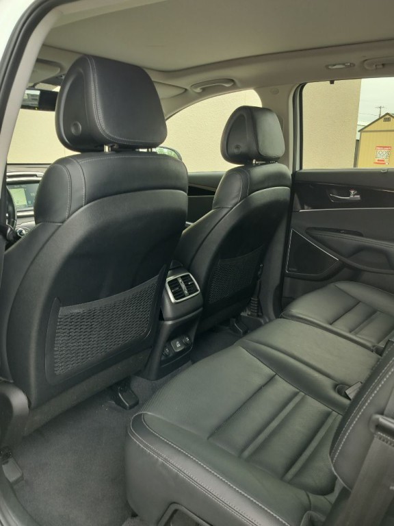 2016 Kia Sorento Image 30