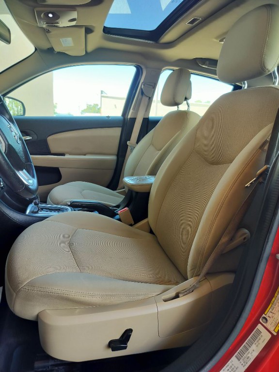 2013 Dodge Avenger Image 10