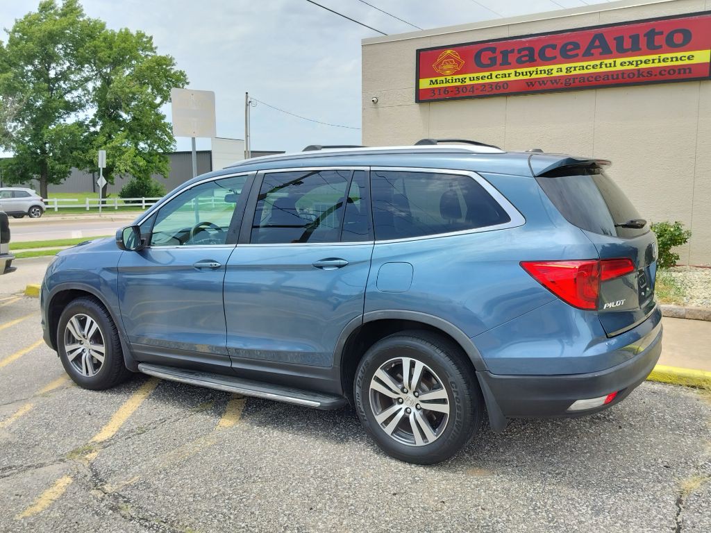 2017 Honda Pilot Image 3