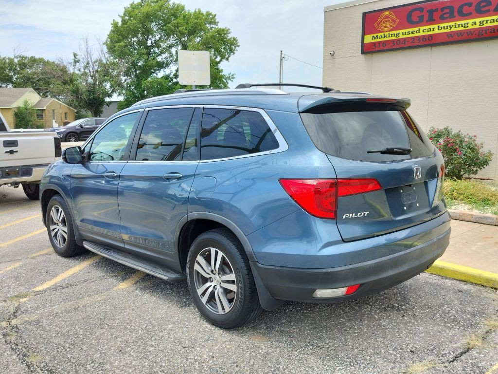 2017 Honda Pilot Image 4