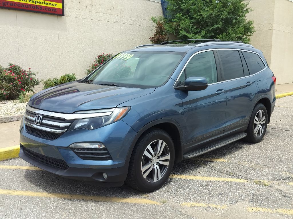 2017 Honda Pilot Image 8