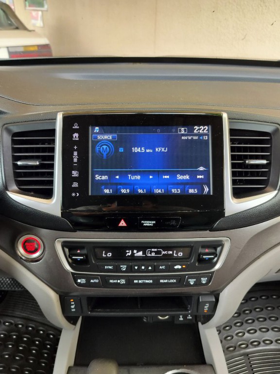2017 Honda Pilot Image 20