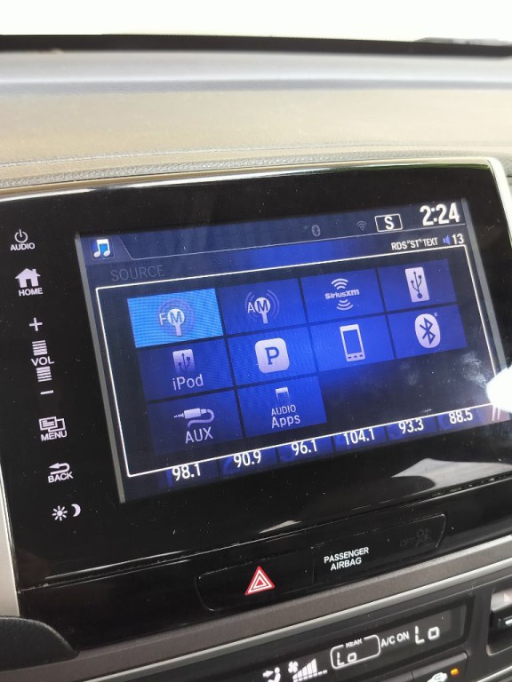 2017 Honda Pilot Image 21