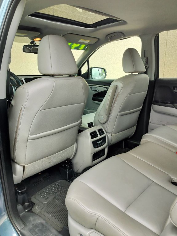 2017 Honda Pilot Image 27