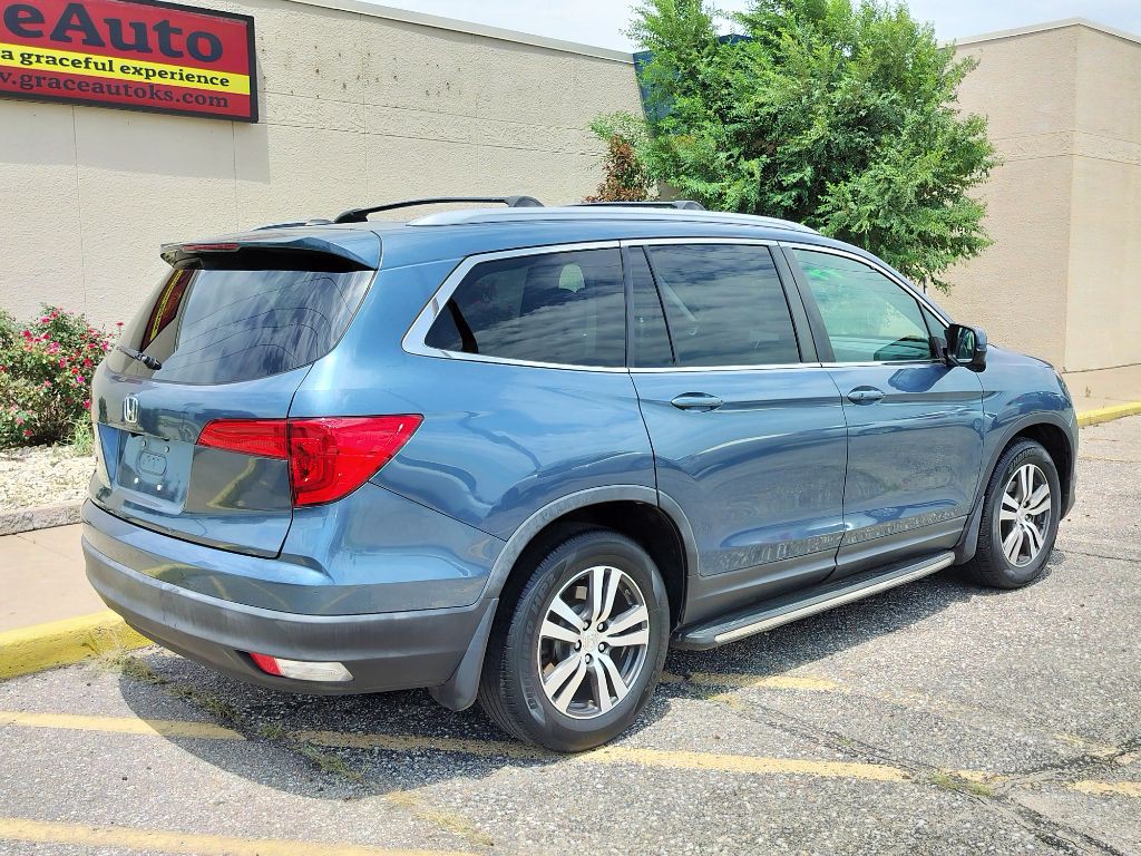 2017 Honda Pilot Image 36