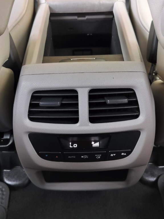 2017 Honda Pilot Image 41