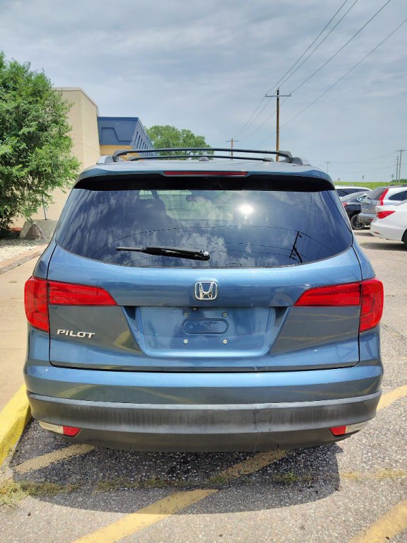 2017 Honda Pilot Image 45