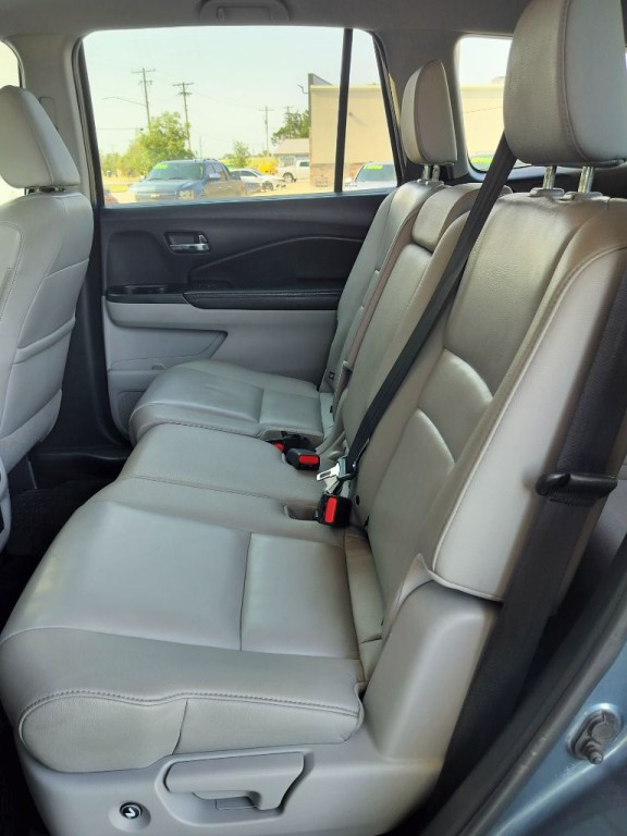 2017 Honda Pilot Image 29