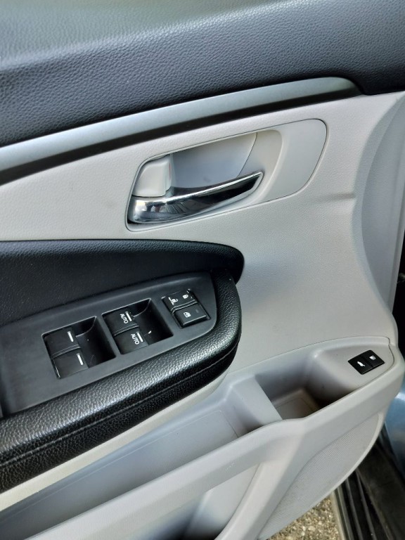2017 Honda Pilot Image 28