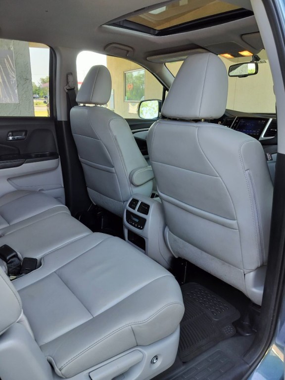 2017 Honda Pilot Image 44