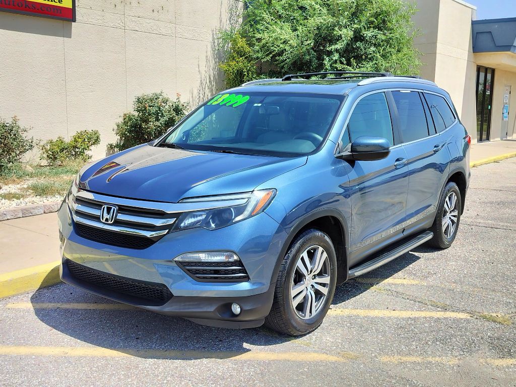 2017 Honda Pilot Image 8