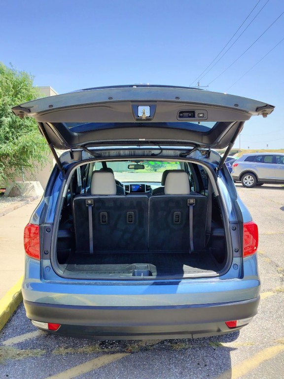 2017 Honda Pilot Image 50