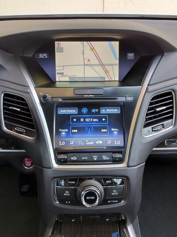 2014 Acura RLX Image 18