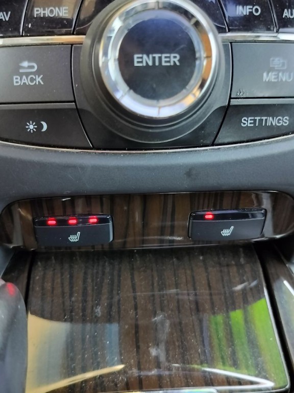 2014 Acura RLX Image 23