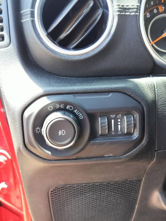 2018 Jeep Wrangler Unlimited Image 11