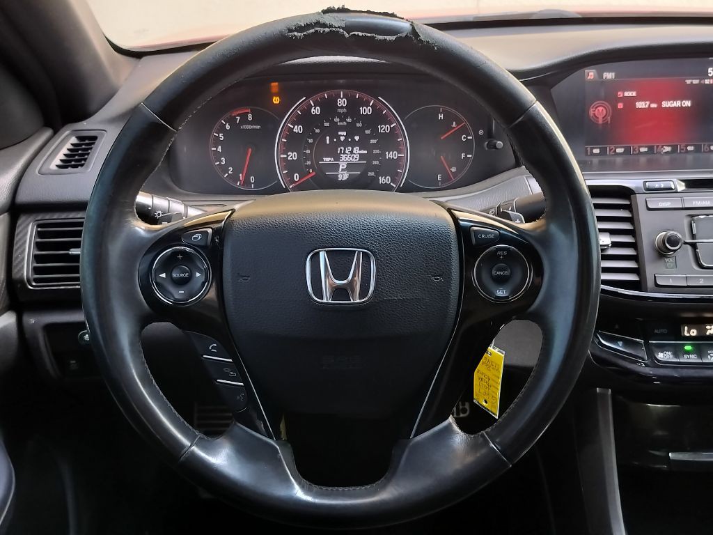 2017 Honda Accord Image 11