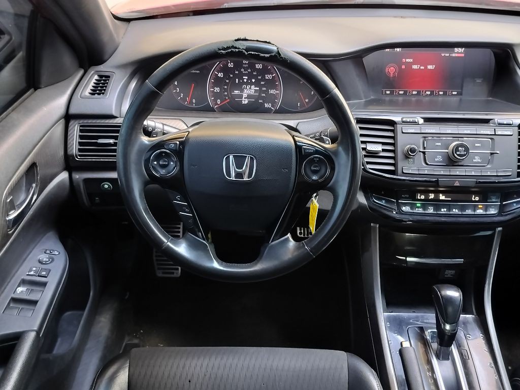 2017 Honda Accord Image 13