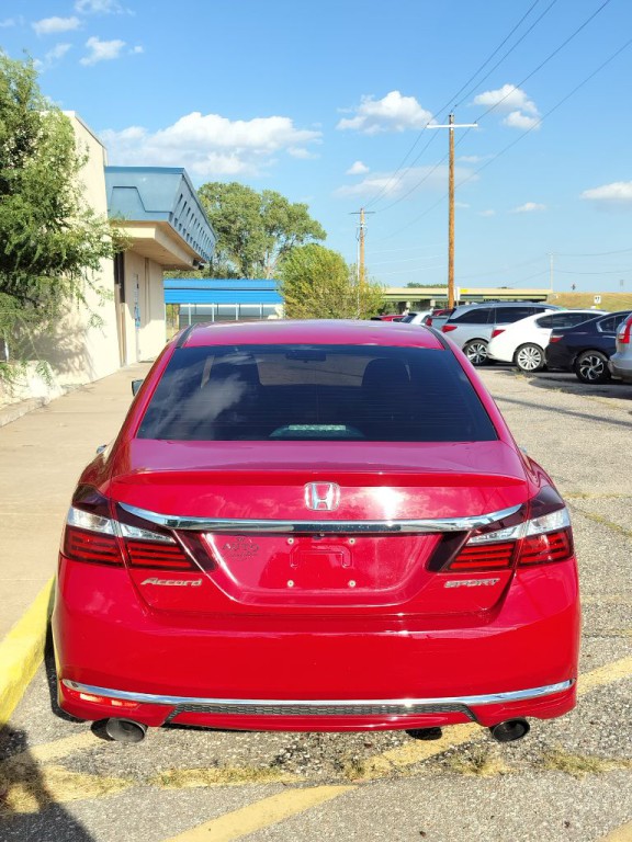 2017 Honda Accord Image 38