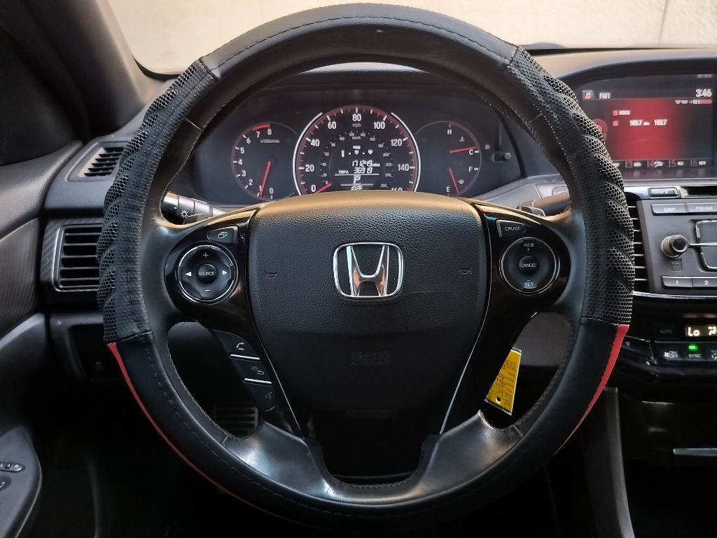 2017 Honda Accord Image 41