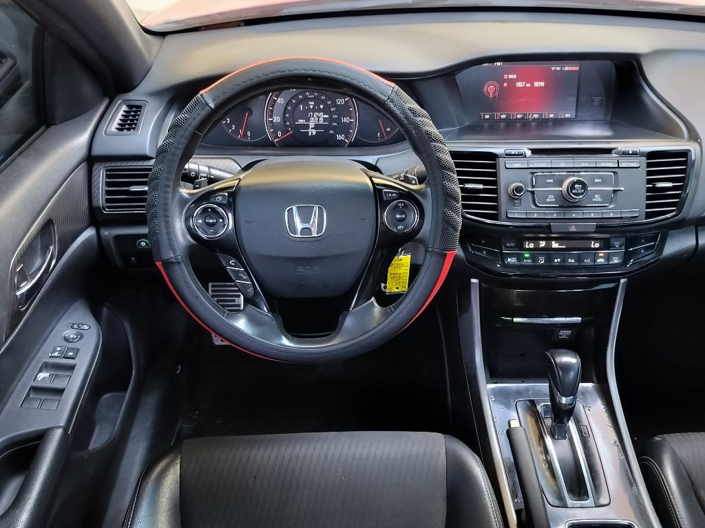 2017 Honda Accord Image 42