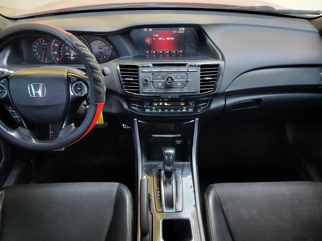 2017 Honda Accord Image 43