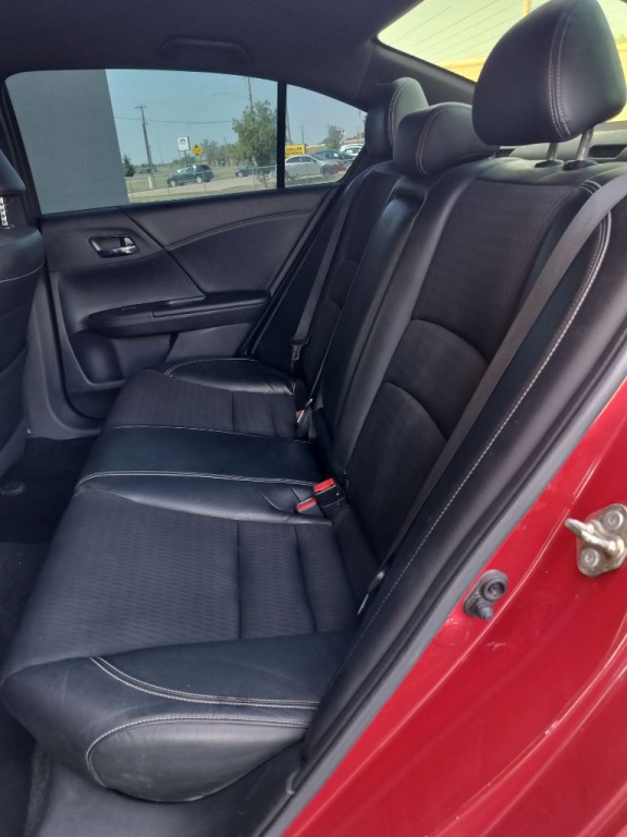 2017 Honda Accord Image 44