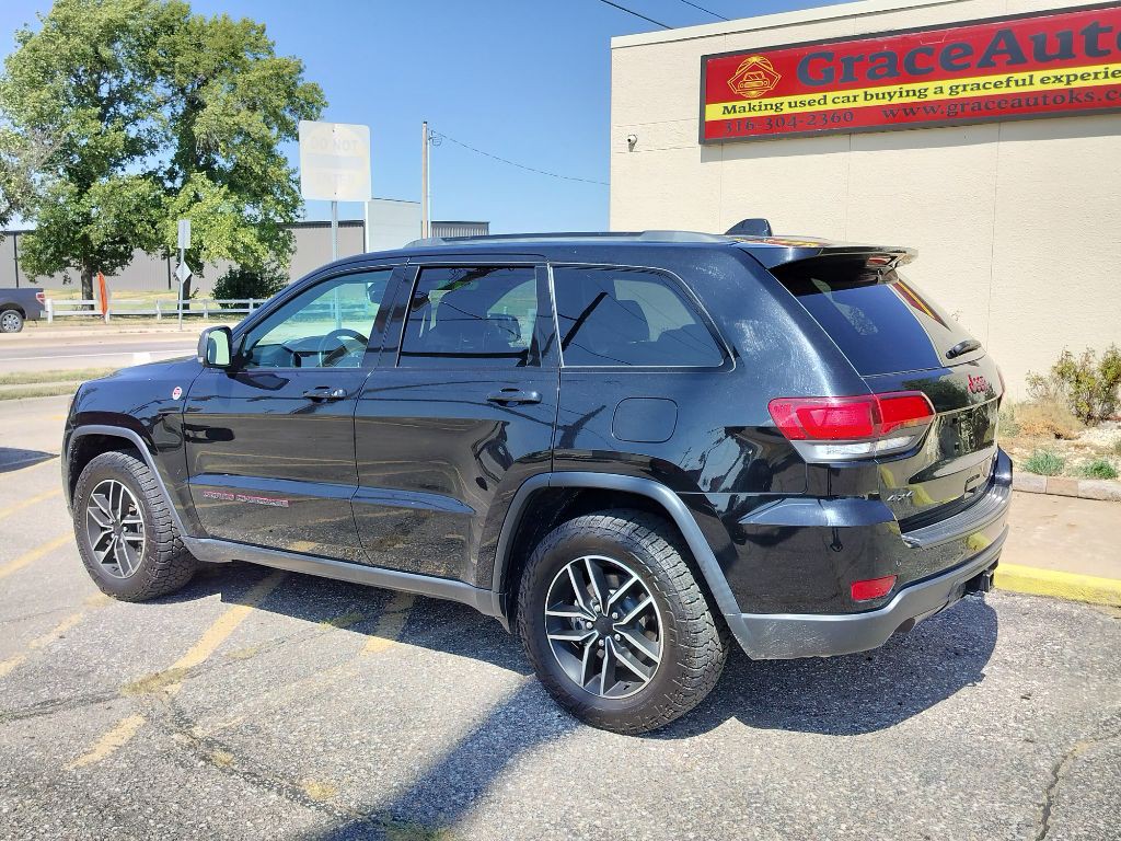 2021 Jeep Grand Cherokee Image 3