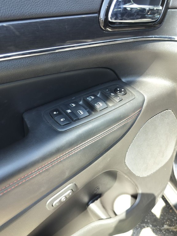 2021 Jeep Grand Cherokee Image 28