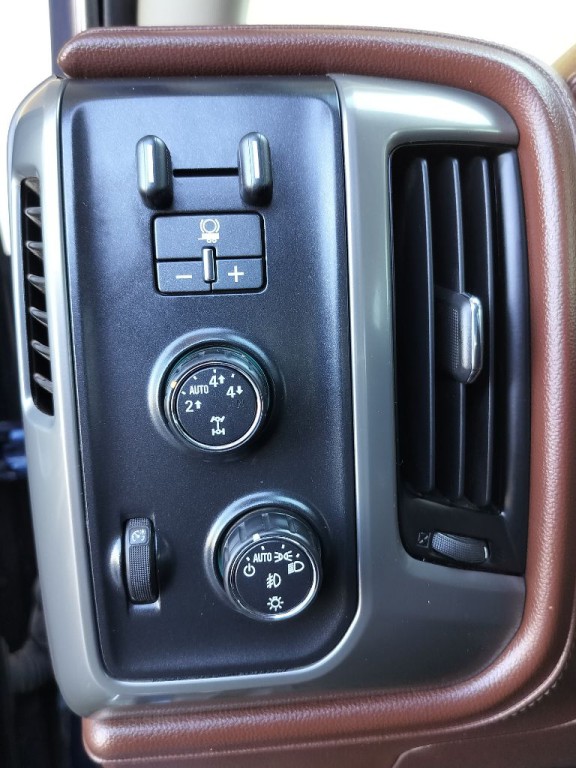 2015 Chevrolet Silverado 1500 Image 15