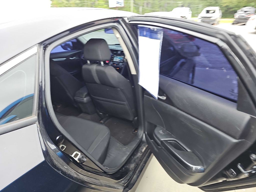 2017 Honda Civic Image 8