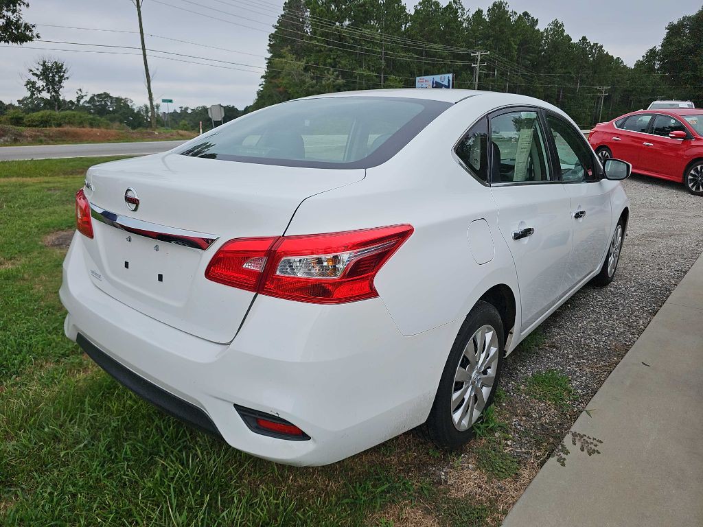 2019 Nissan Sentra Image 2