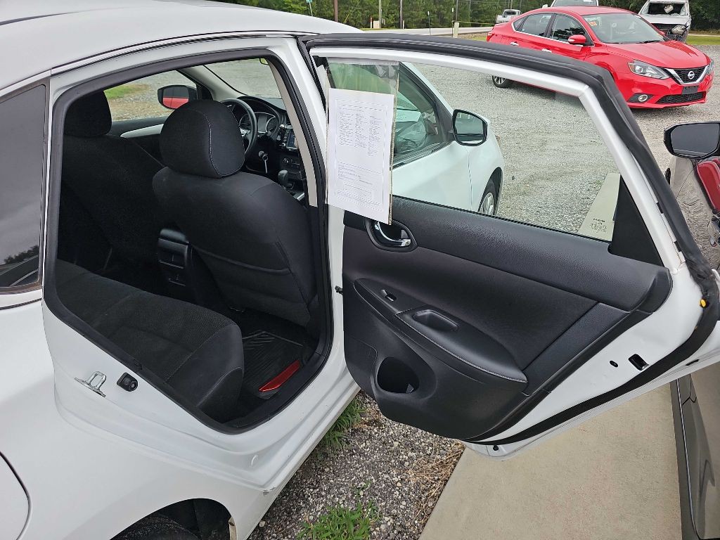 2019 Nissan Sentra Image 8