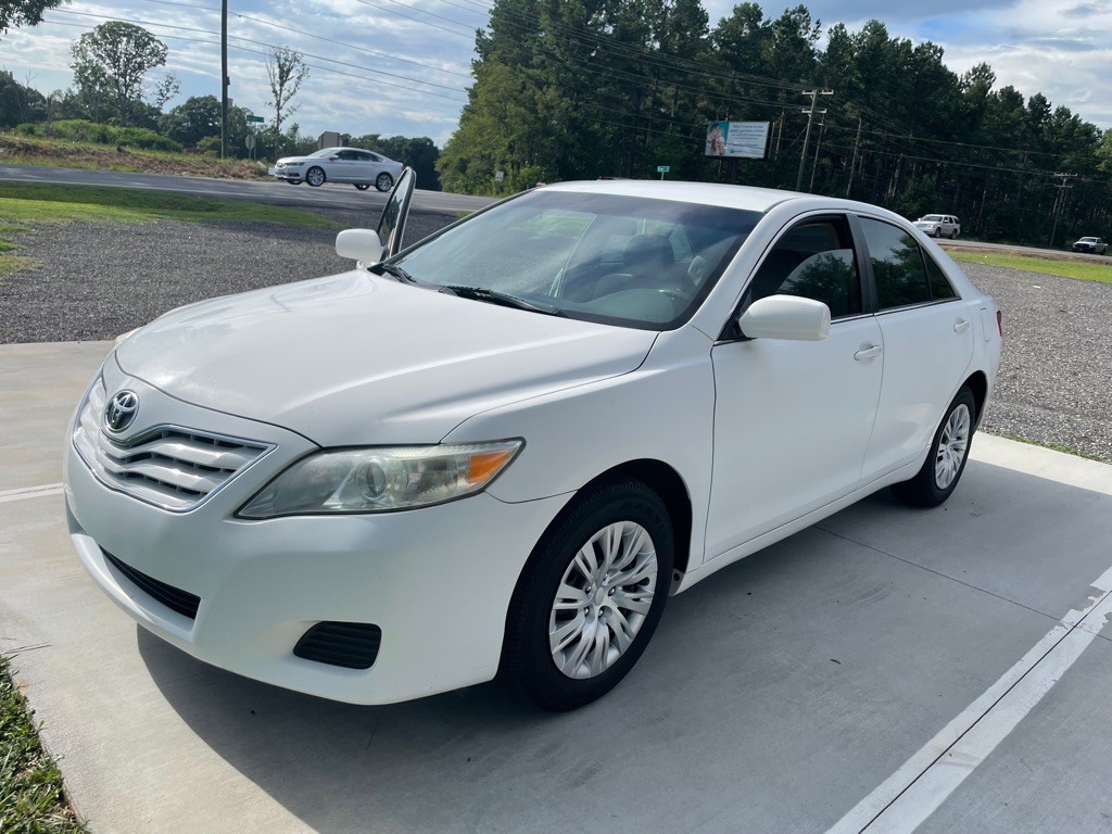 2011 Toyota Camry Image 7