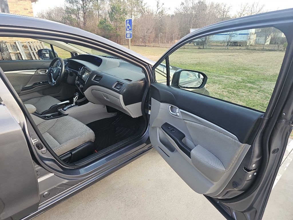 2014 Honda Civic Image 9