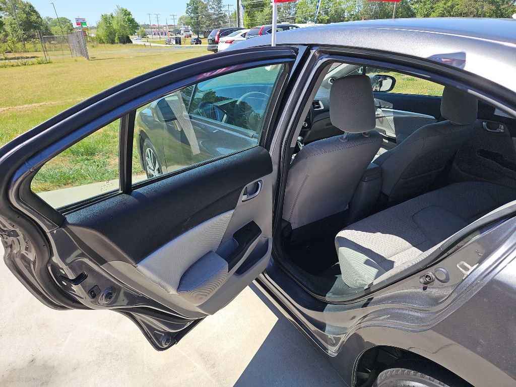 2014 Honda Civic Image 16