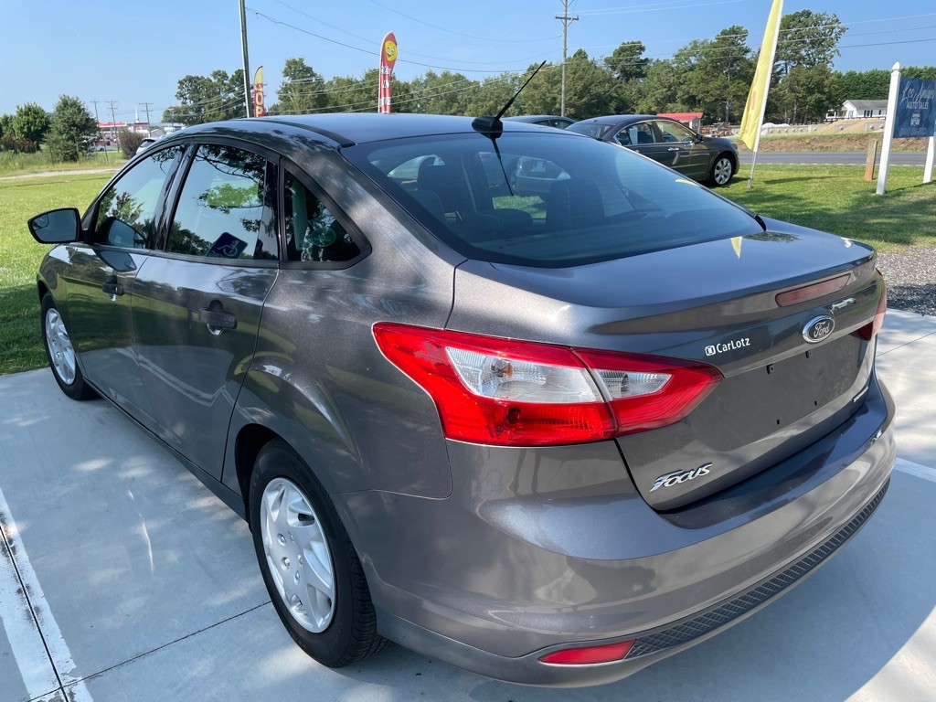 2014 Ford Focus Image 6